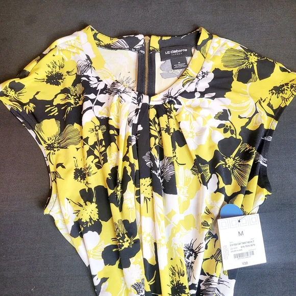 Liz Claiborne Floral Blouse - Picture 5 of 7